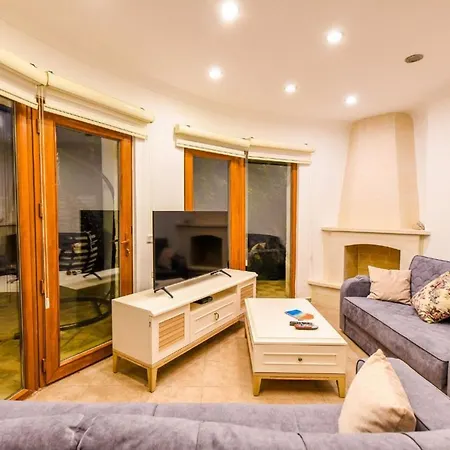 5 Star With First Class Amenities, 1046 Villa *