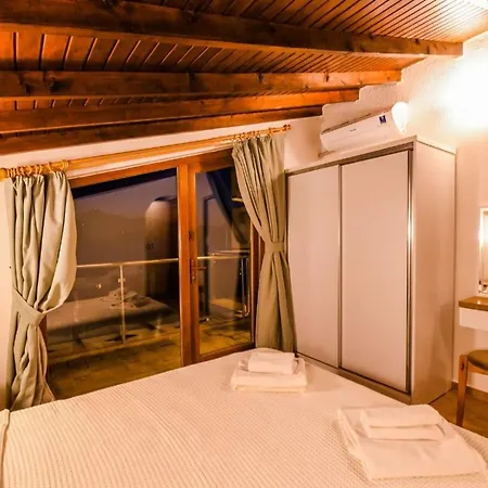 5 Star With First Class Amenities, 1046 Villa