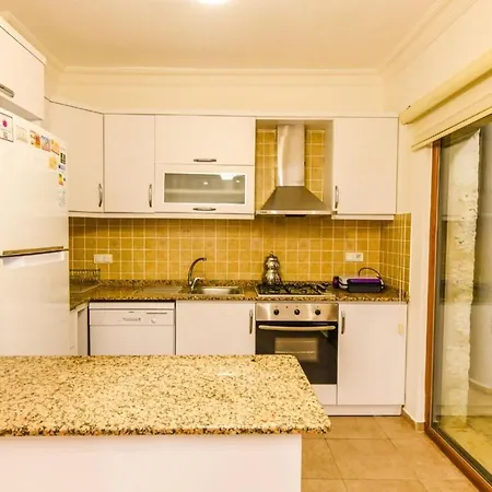 Villa 5 Star With First Class Amenities, 1046